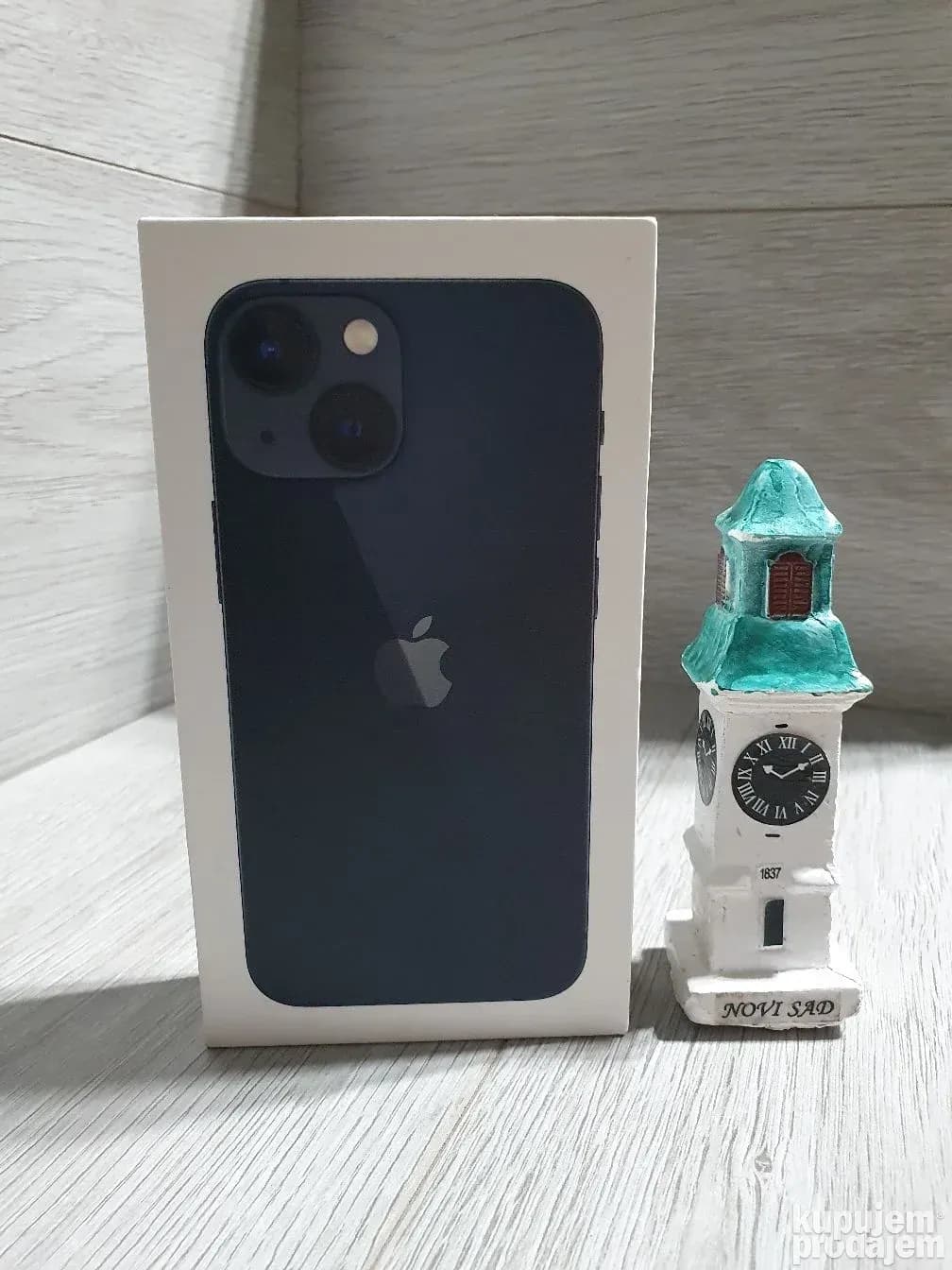 iPhone 13 mini midnight 256gb - kutija -