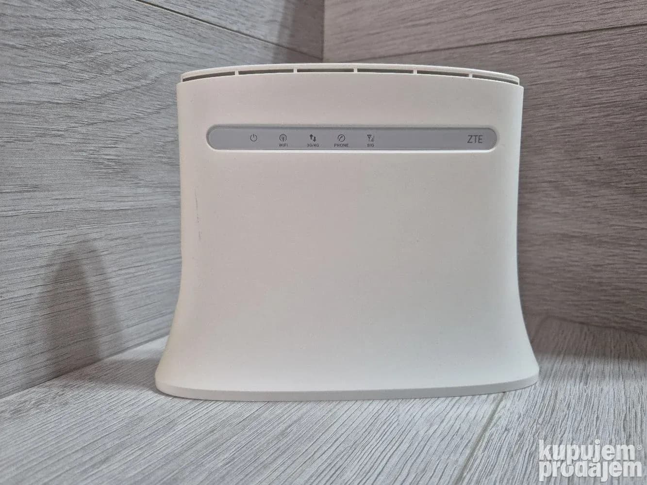ZTE 4G Ruter sim free (MF283U)