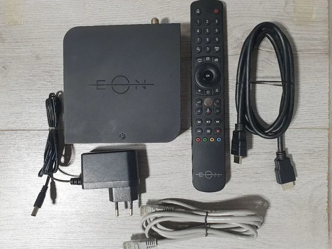 EON Box (KSTB6020)