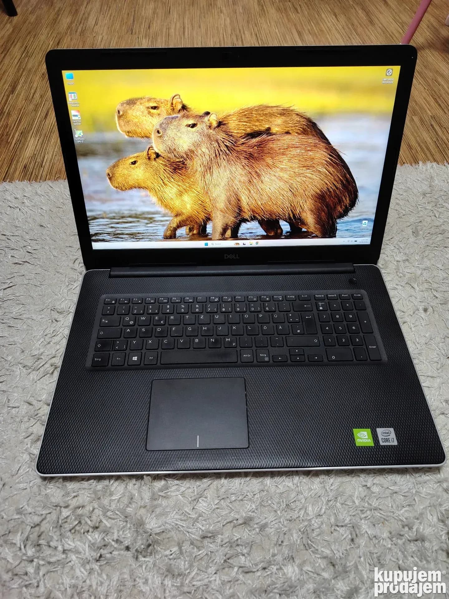 Dell Inspirion 3793/i7-1065G7/32gb ddr4/256gb/1TB/2 grafike
