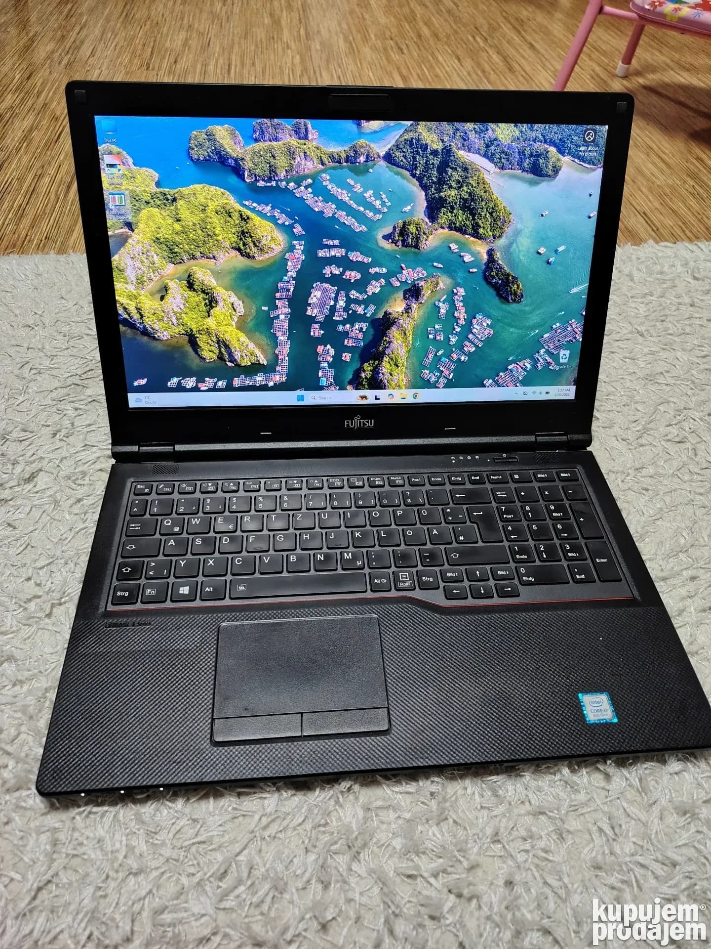 Fujitsu Lifebook E558/i7-8550U/16gb ddr4/256gb/IntelUHD620